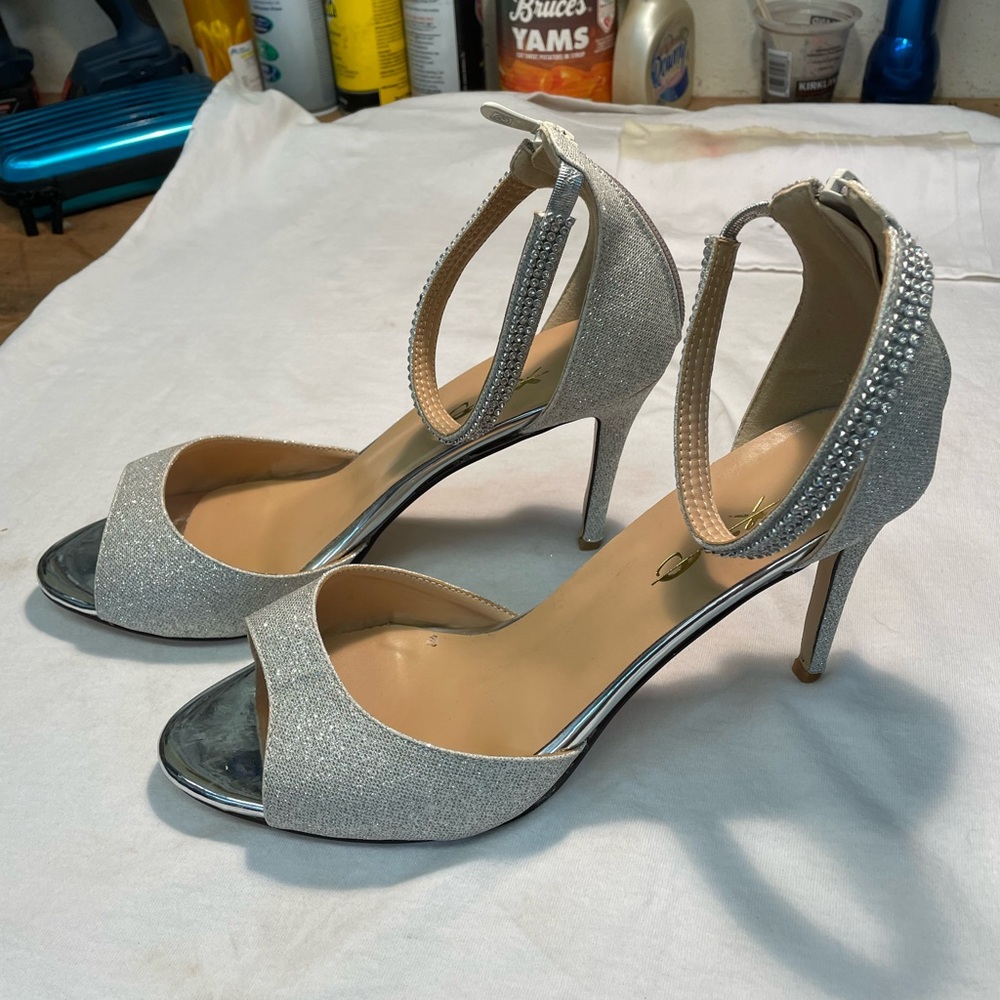 Sexy Silver Sparkly Diamond Ankle Straps